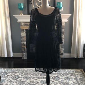 Black lace dress